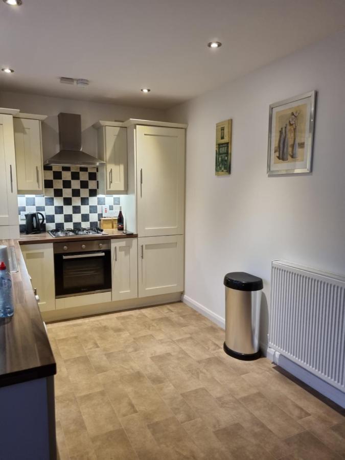 Modern 3 Bedroom Semi Detached Home Limavady Kültér fotó
