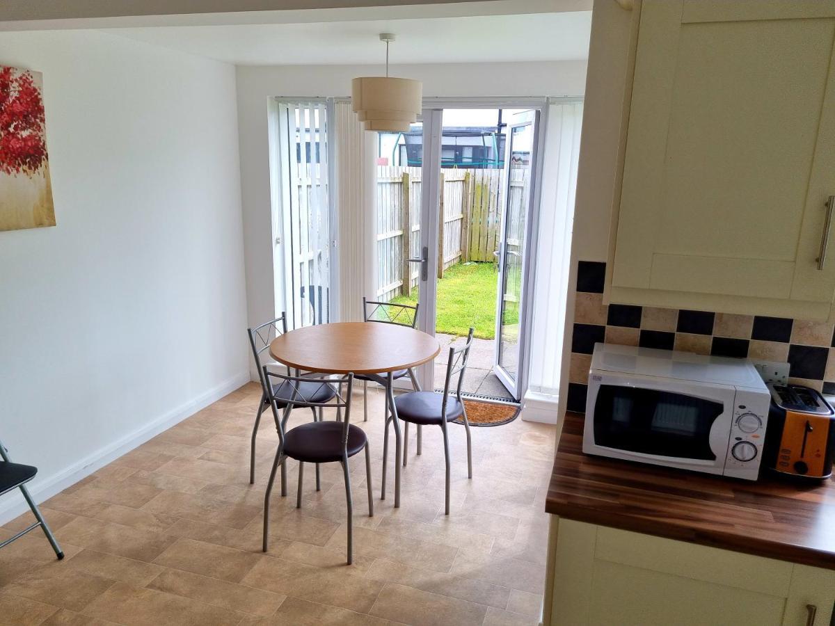Modern 3 Bedroom Semi Detached Home Limavady Kültér fotó